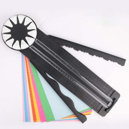 Řezačka papíru CutMaster 12 v 1